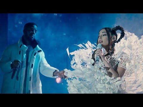 Ariana Grande, Kid Cudi - Just Look Up Full Performance From ‘Don't Look Up’ фото